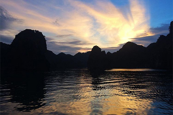 REVIEW: The Hideaway Tour in Halong Bay, Vietnam